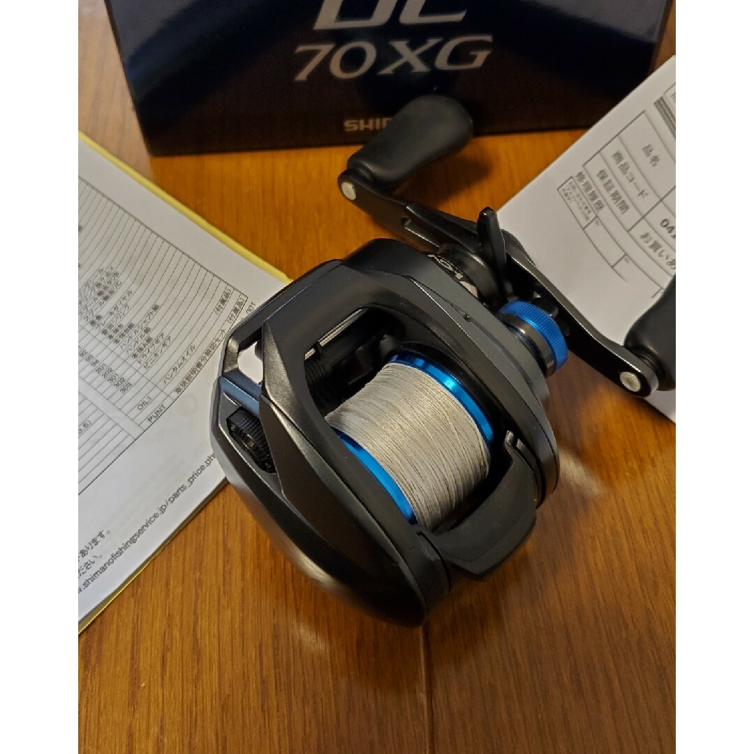 SHIMANO(シマノ)のシマノ ベイトリール SLX DC 70XG RIGHT 右巻 2020年モデル スポーツ/アウトドアのフィッシング(リール)の商品写真