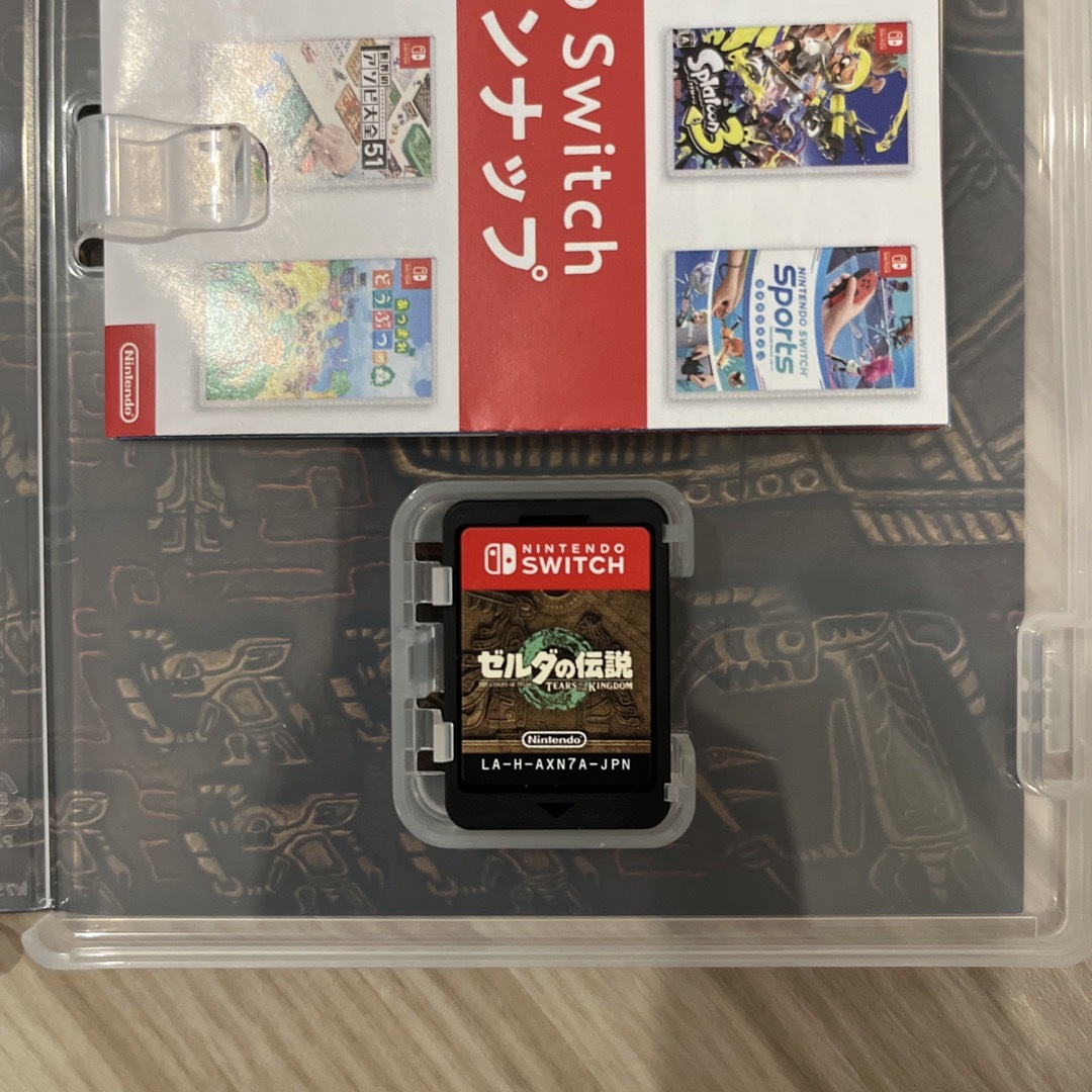 ゼルダの伝説ティアーズオブザキングダムSwitch エンタメ/ホビーのゲームソフト/ゲーム機本体(家庭用ゲームソフト)の商品写真