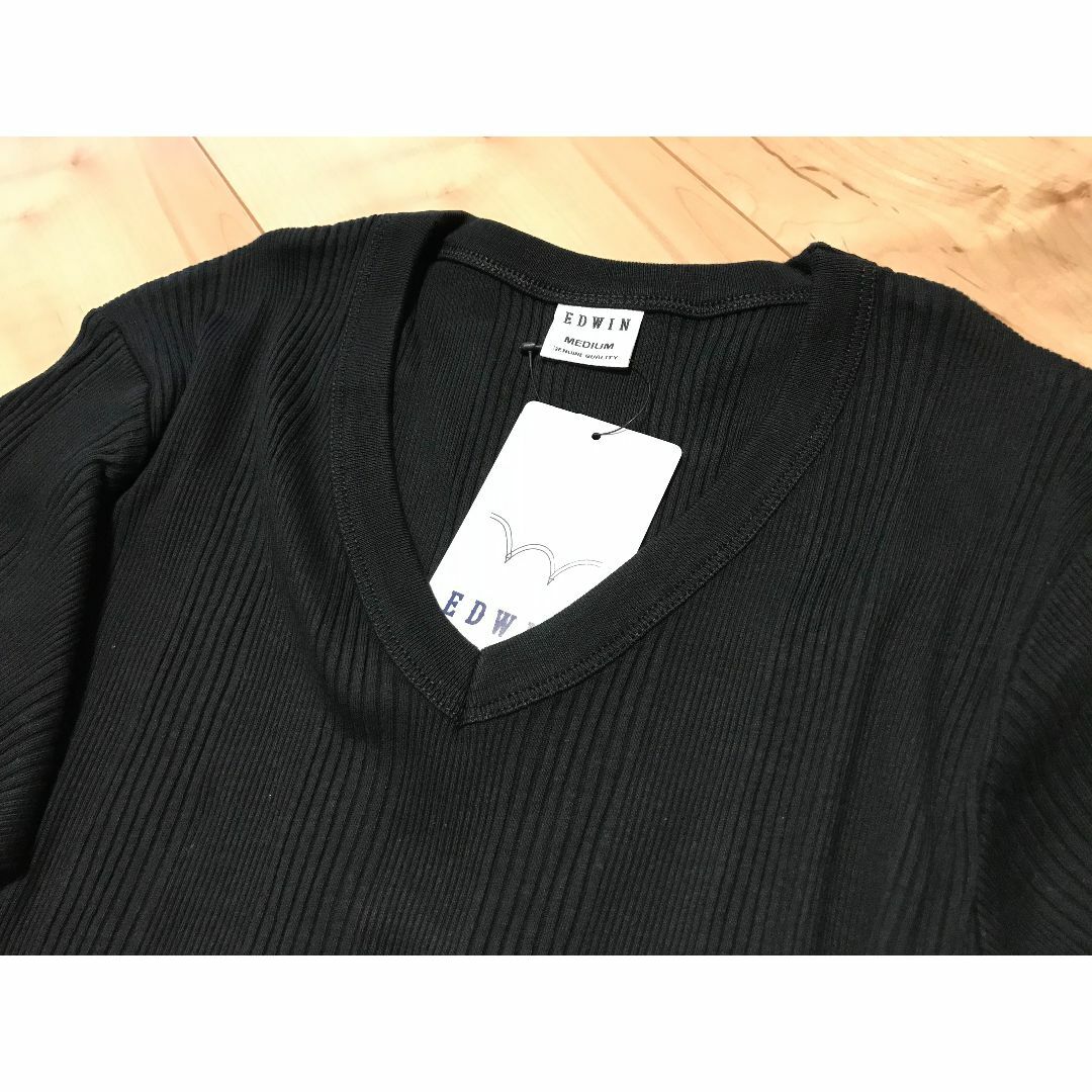 EDWIN　エドゥィン　長袖カットソー　ロンT　Vネック　Tシャツ　黒　ブラック メンズのトップス(Tシャツ/カットソー(七分/長袖))の商品写真