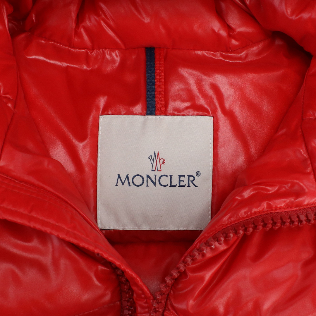 MONCLER(モンクレール)のMONCLER モンクレール 1A00052 その他ジャケット レッド系 ベビー キッズ/ベビー/マタニティのベビー服(~85cm)(ジャケット/コート)の商品写真