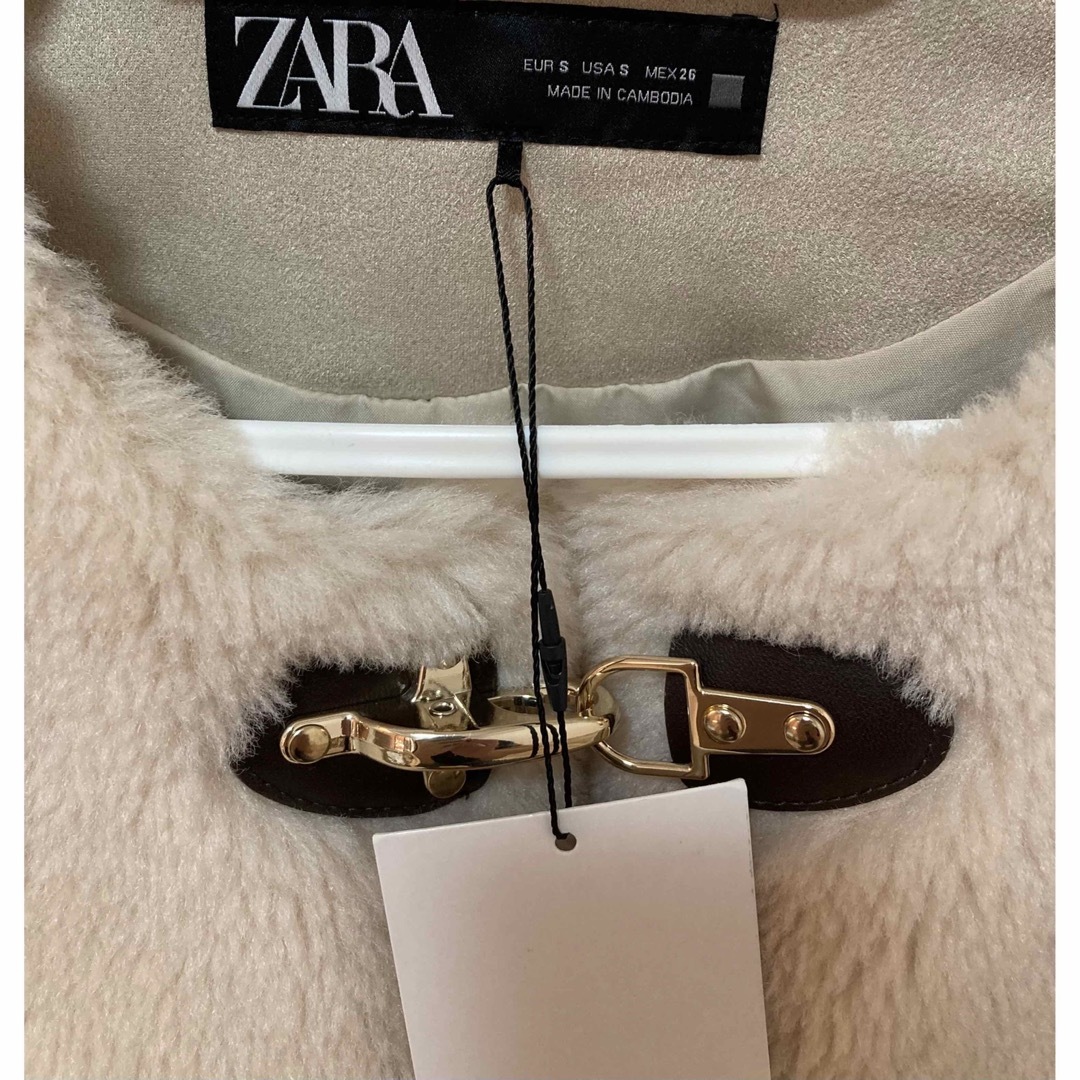 ZARA - zara フェイクボアジャケット ロブスタークラスプ Sの通販 by