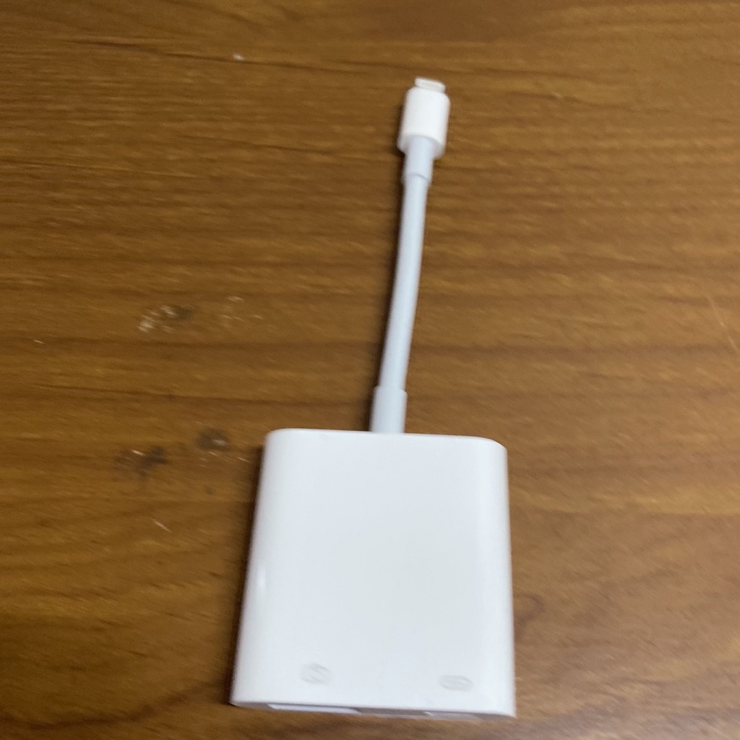 Apple(アップル)のApple Japan(同) Lightning-USB 3カメラアダプタ スマホ/家電/カメラのスマホアクセサリー(その他)の商品写真