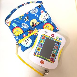 アンパンマン(アンパンマン)の美品♡保存袋付き！アンパンマン　カラーパットプラス　ホワイト(知育玩具)