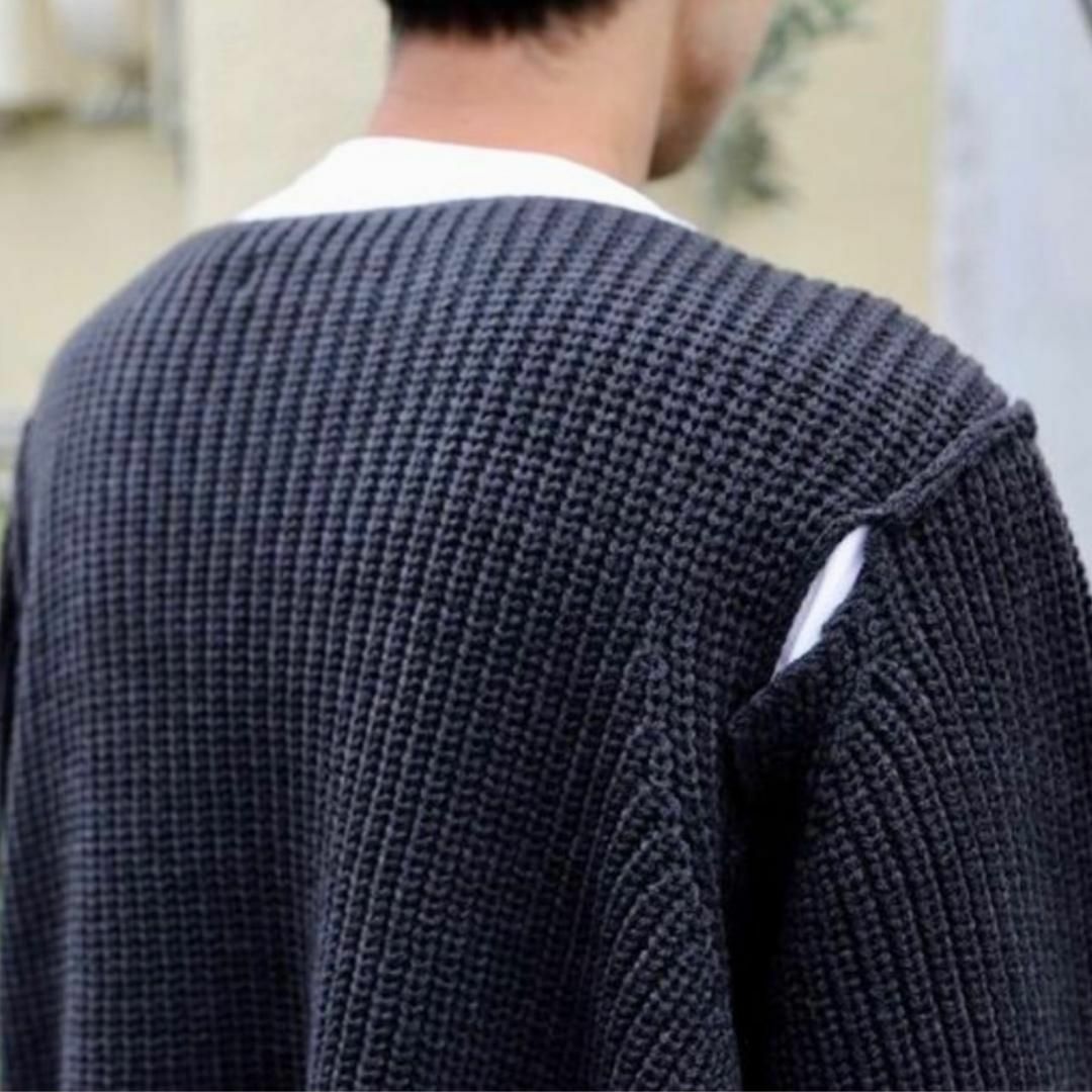 sulvam(サルバム)のSulvam サルバム Slit over knit スリットオーバーニット メンズのトップス(ニット/セーター)の商品写真