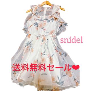 スナイデル(SNIDEL)の【美品】Snidel‪‪‪‪❤︎‬花柄ワンピース(ひざ丈ワンピース)