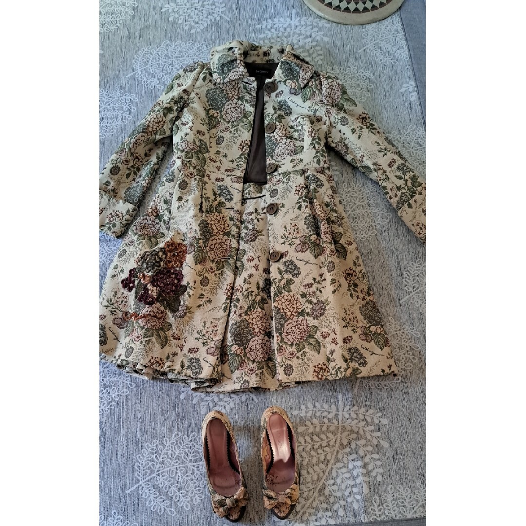 Lois CRAYON(ロイスクレヨン)のロイスクレヨン　ゴブランセット　コート　スカート　靴 レディースのジャケット/アウター(ロングコート)の商品写真