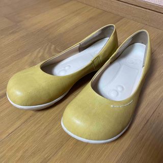 リゲッタ(Re:getA)の2Ball プレーンパンプス　黄色【中古】(ハイヒール/パンプス)