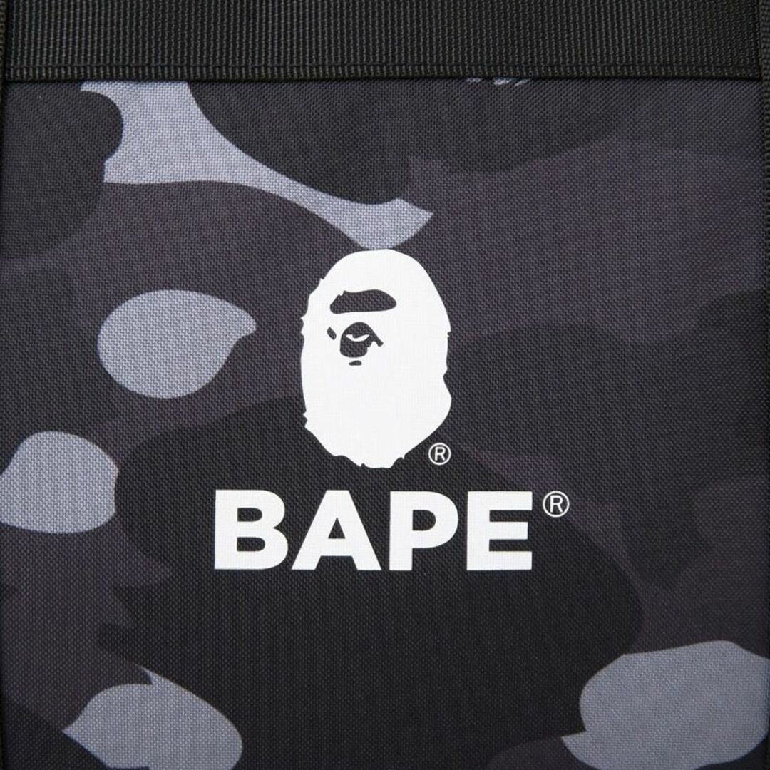 A BATHING APE(アベイシングエイプ)のA BATHING APE アベイシングエイプ BAPE 大容量ダッフルバッグ メンズのバッグ(ボストンバッグ)の商品写真