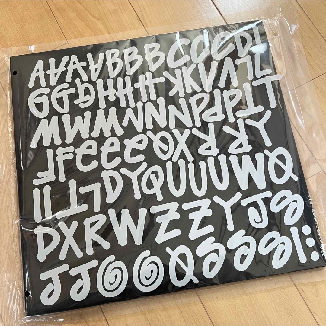 STUSSY(ステューシー)のstussy alphabet マグネット 磁石 インテリア magnet 小物 インテリア/住まい/日用品の日用品/生活雑貨/旅行(日用品/生活雑貨)の商品写真