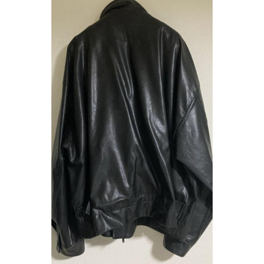 OVER SLEEVE FAKE LEATHER JACKET