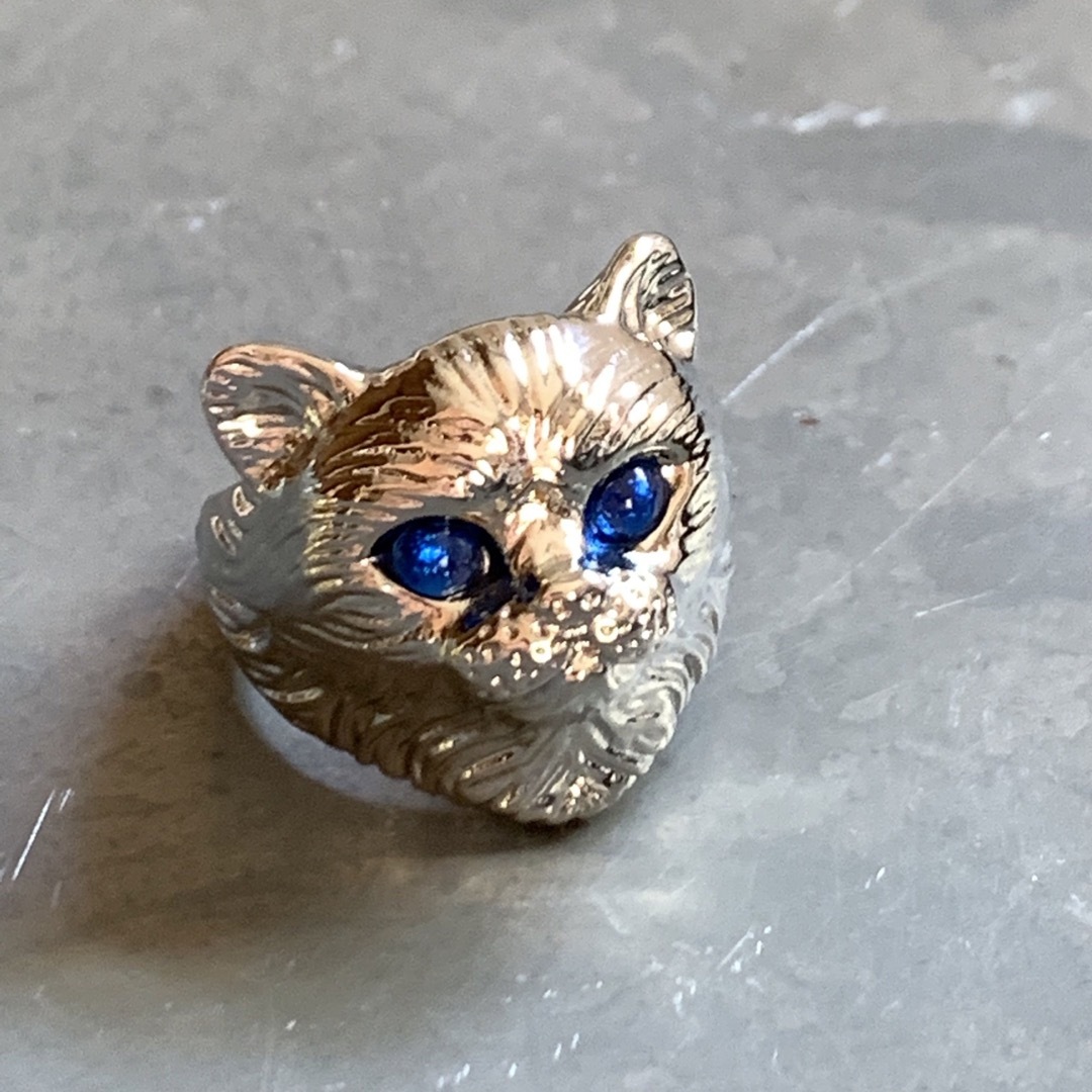 シルバーキャットリング　猫　ねこ レディースのアクセサリー(リング(指輪))の商品写真