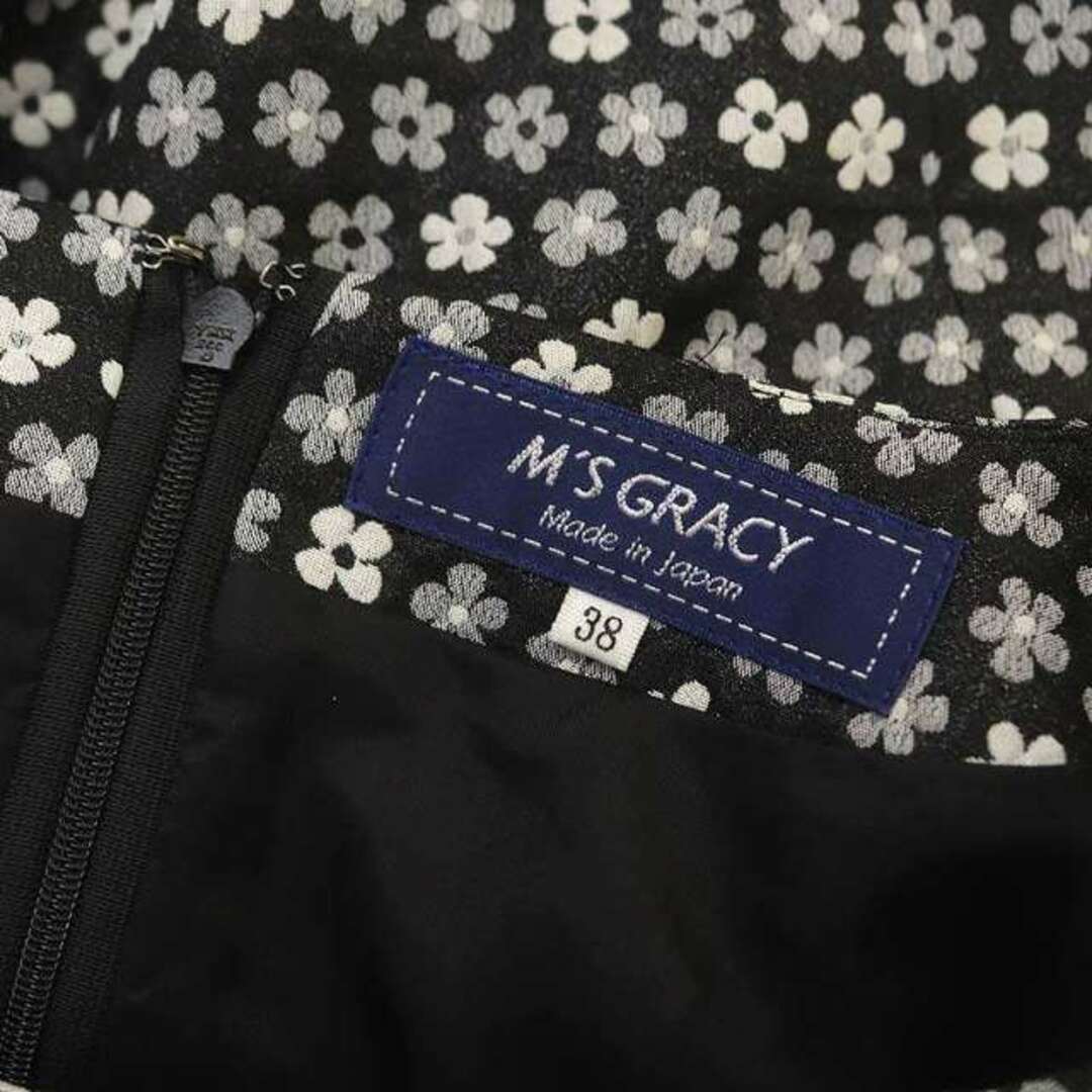 M'S GRACY(エムズグレイシー)のエムズグレイシー 花柄リボンワンピース 膝丈 半袖 38 黒 グレー レディースのワンピース(ひざ丈ワンピース)の商品写真