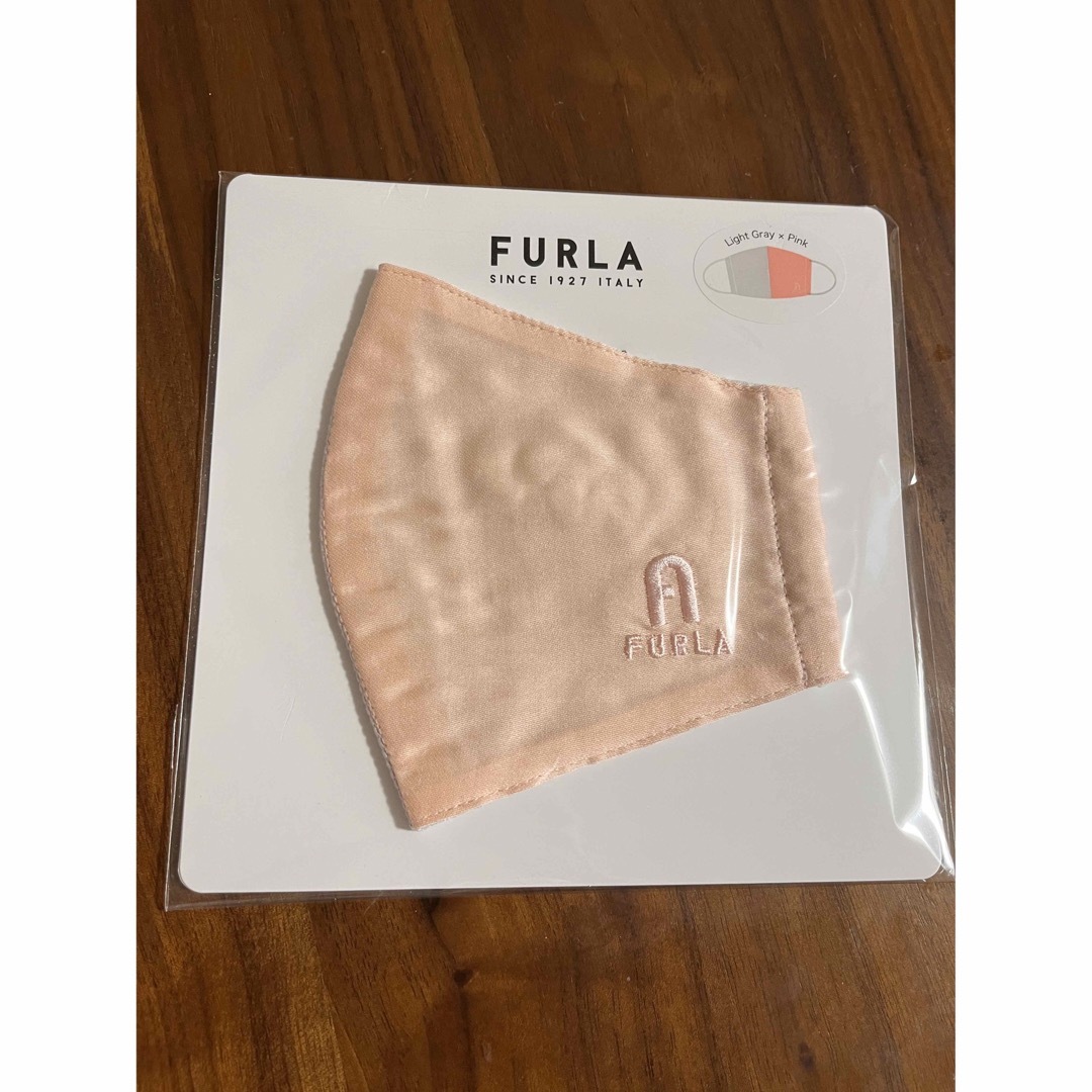 Furla(フルラ)の新品　フルラ　マスクケース　マスク　小物入れ　ポーチ ハンドメイドのファッション小物(ポーチ)の商品写真