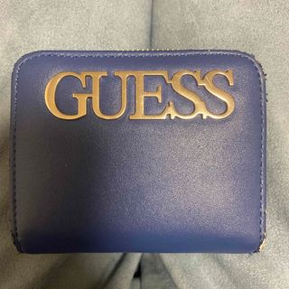 ゲス(GUESS)のGUESS 折りたたみ財布 青(財布)