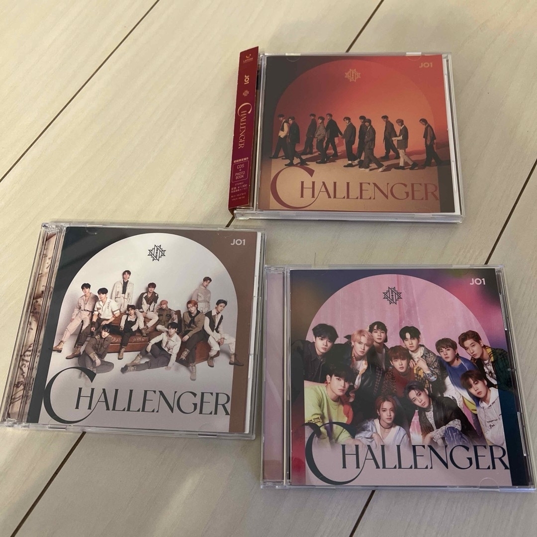 JO1(ジェイオーワン)のCD   JO1 / STRANGER 3形態セット6枚 エンタメ/ホビーのCD(K-POP/アジア)の商品写真