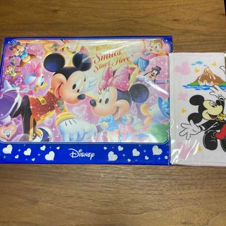 ディズニー(Disney)の第一生命　ディズニーカレンダー2024  タオルハンカチ付き 非売品　ノベルティ(カレンダー/スケジュール)