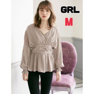 グレイル(GRL)のGRL  ベージュ系 ウエストマーク裾フレア ブラウス M(シャツ/ブラウス(長袖/七分))