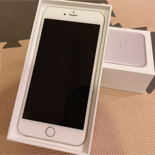 アイフォーン(iPhone)のiPhone 6 plus Silver 128 GB(スマートフォン本体)