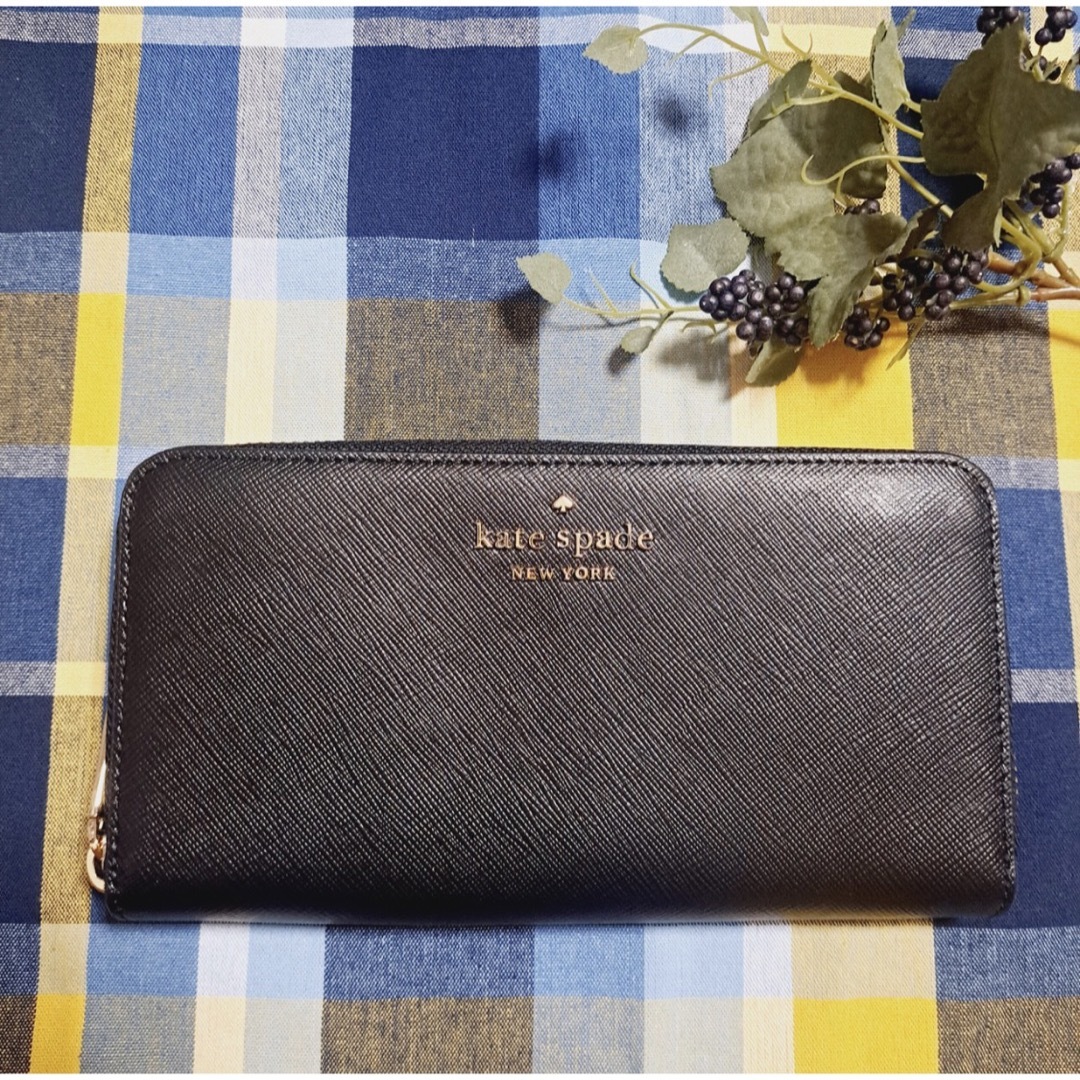 正規品⭐︎海外アウトレット購入品kate spade ♤ ケイトスペード　長財布