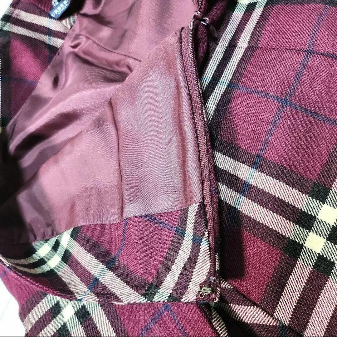 BURBERRY(バーバリー)のBURBERRY LONDON 膝下スカート ノバチェック 大人かわいい レディースのスカート(ひざ丈スカート)の商品写真