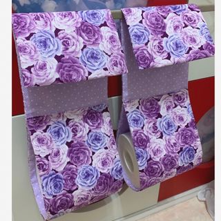 ☆専用☆ 薔薇柄トイレットペーパーホルダーカバー トイレ用品 トイレグッズ(トイレ収納)