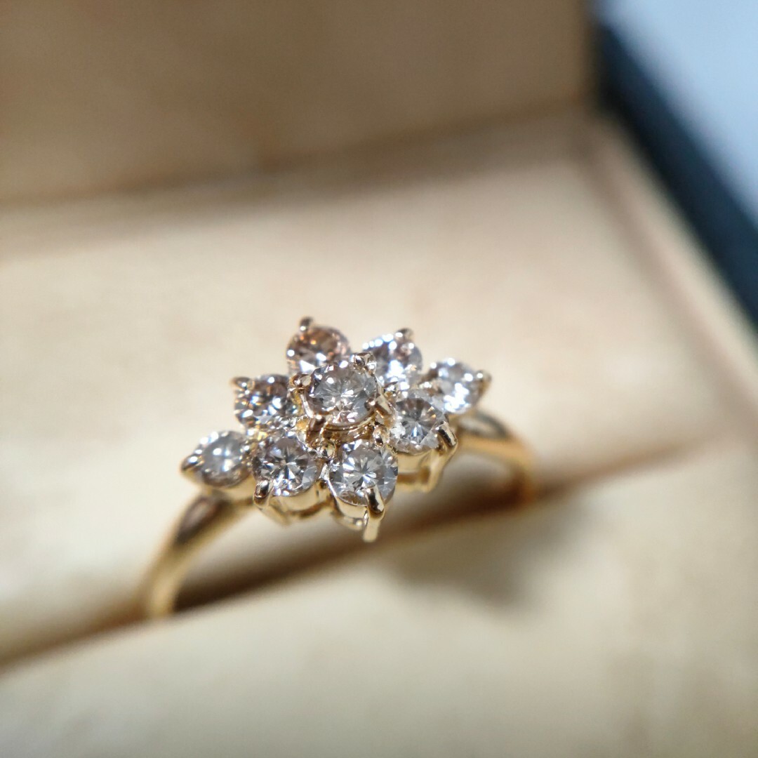 K18 0.50ct ダイヤモンド リング フラワーモチーフ-