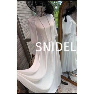 スナイデル(SNIDEL)の綺麗なお姉さんのSNIDELスナイデルマキシワンピース(ロングワンピース/マキシワンピース)