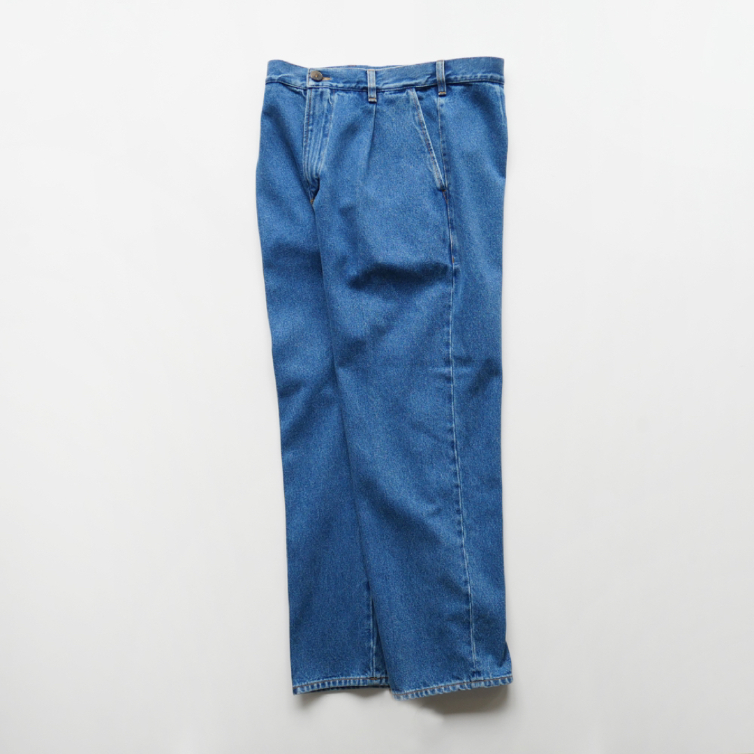 COMOLI(コモリ)の新品 Cristaseya Denim Pleated Trousers XS メンズのパンツ(デニム/ジーンズ)の商品写真