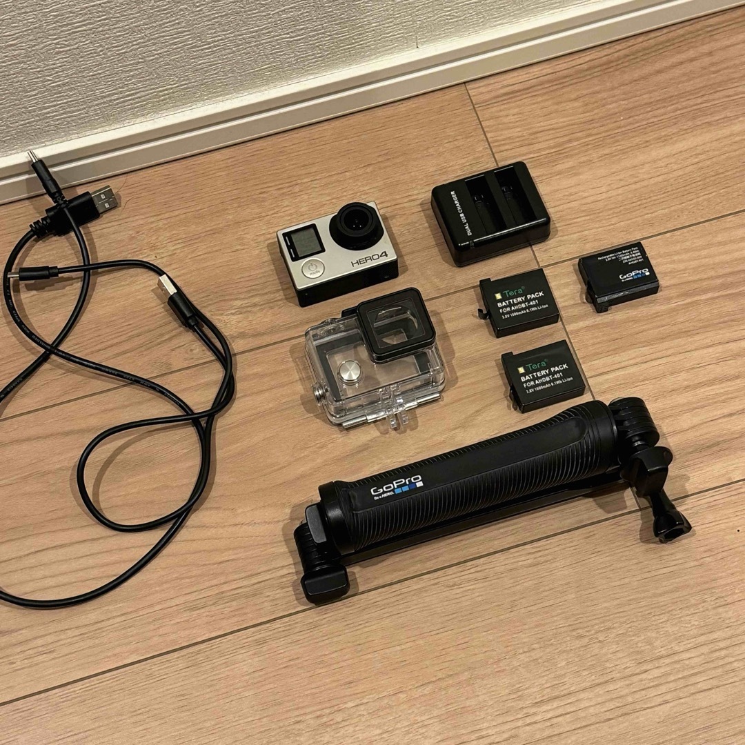 ゴープロ4  Go pro４ silver edition 中古 スマホ/家電/カメラのカメラ(ビデオカメラ)の商品写真