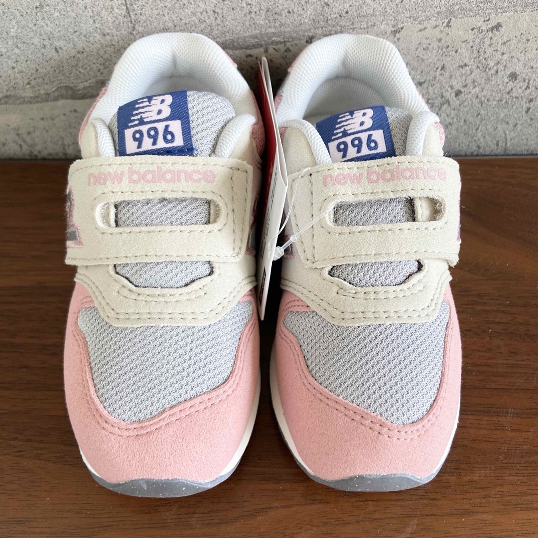 New Balance - 【新品】16.5センチ ピンク×クリーム New Balance - 【新品】16.5センチ ピンク×クリーム