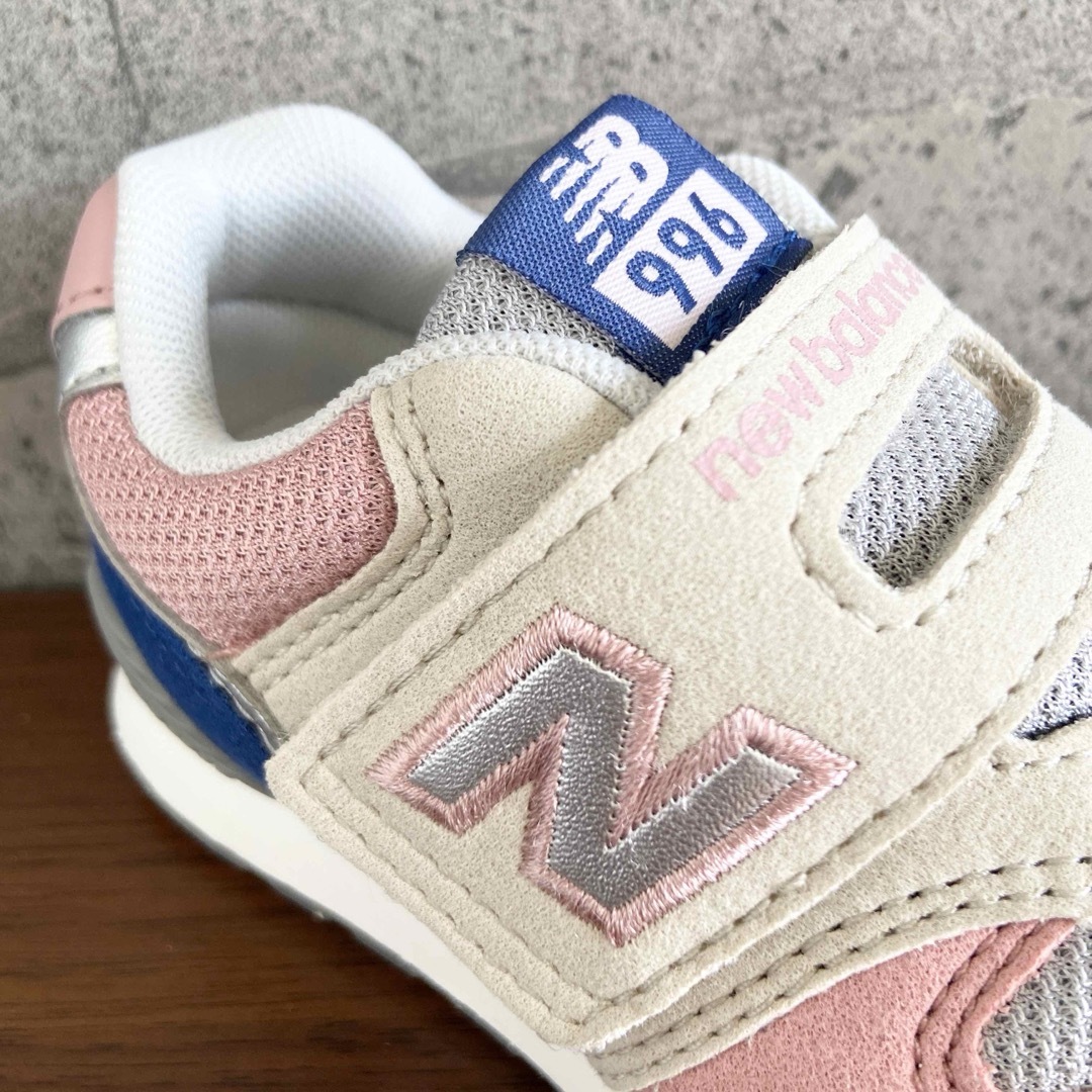 New Balance - 【新品】16.5センチ ピンク×クリーム New Balance - 【新品】16.5センチ ピンク×クリーム