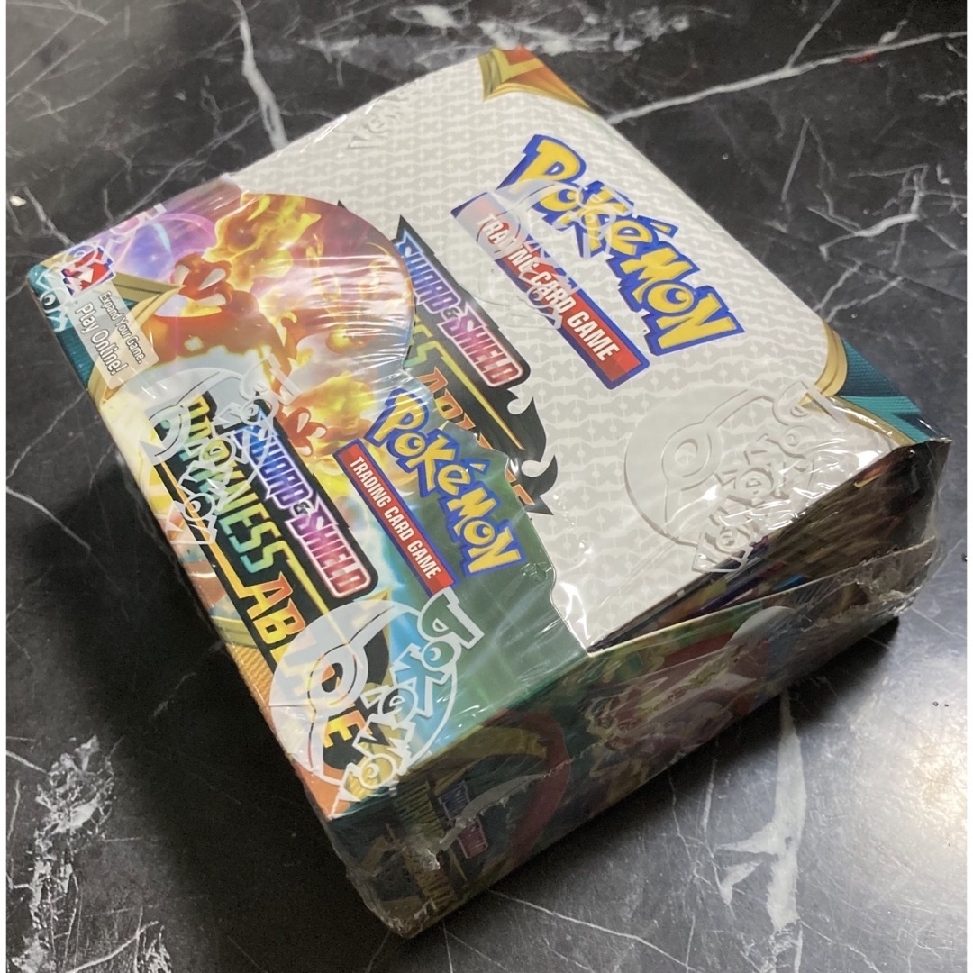 ポケモンカード引退品❗️未開封BOX海外版ソード&シールド ポケモンカード引退品❗️未開封BOX海外版ソード&シールド