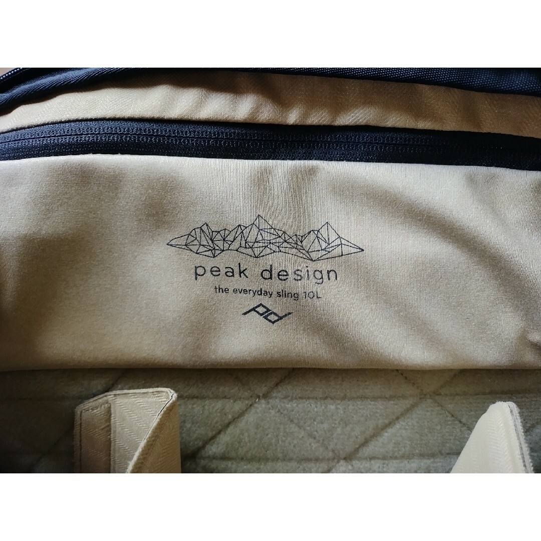 peak design(ピークデザイン)のPeak Design EVERYDAY SLING 10L V1 スマホ/家電/カメラのカメラ(ケース/バッグ)の商品写真