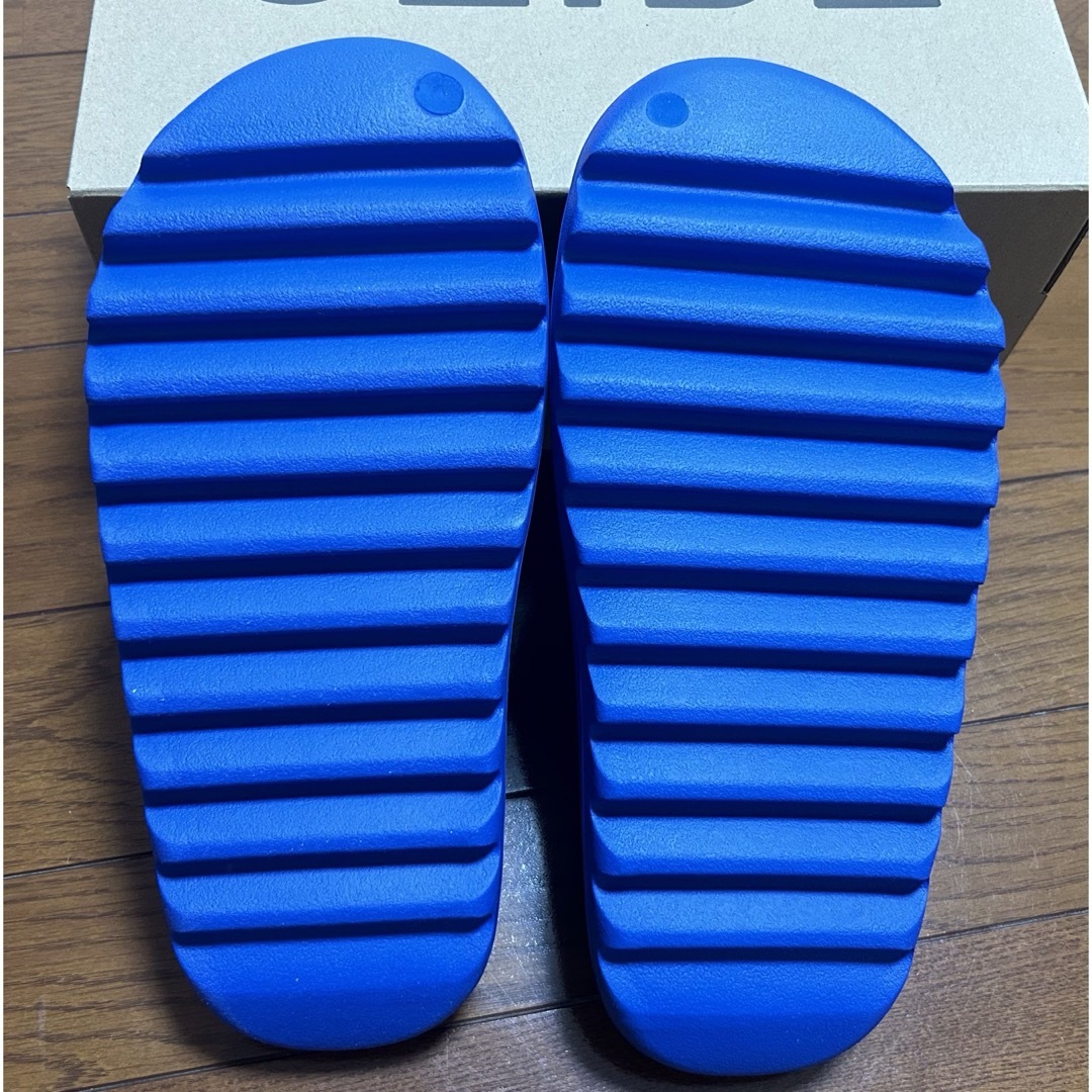 YEEZY（adidas）(イージー)のadidas YEEZY Slide "Azure" 31.5cm メンズの靴/シューズ(サンダル)の商品写真