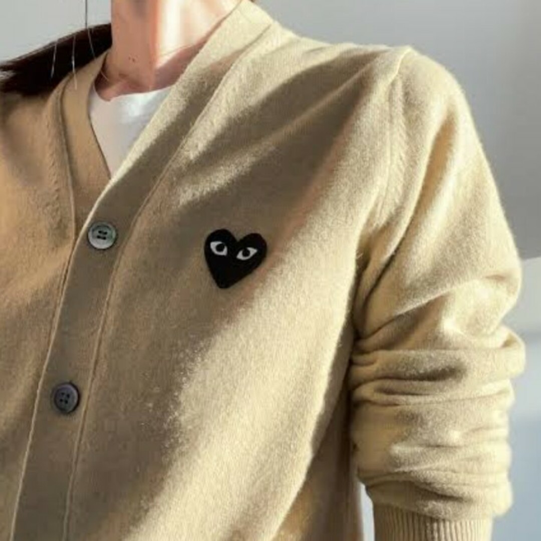 COMME des GARCONS - コム・デ・ギャルソン プレイ LVネックの通販 by