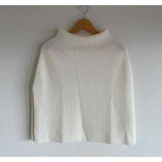 アンタイトル(UNTITLED)のuntitled ウールニットポンチョ　美品(ポンチョ)