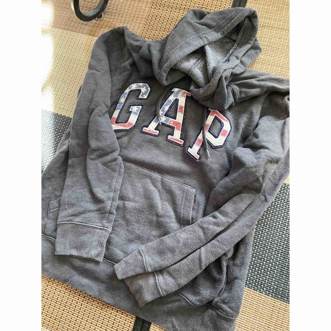 GAP(ギャップ)のGAP ギャップ ロゴ パーカー メンズのトップス(パーカー)の商品写真