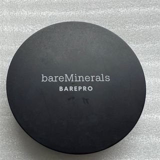 ベアミネラル(bareMinerals)の【中古】ベアミネラル　ベアプロ　16HR パウダーファンデーション(ファンデーション)