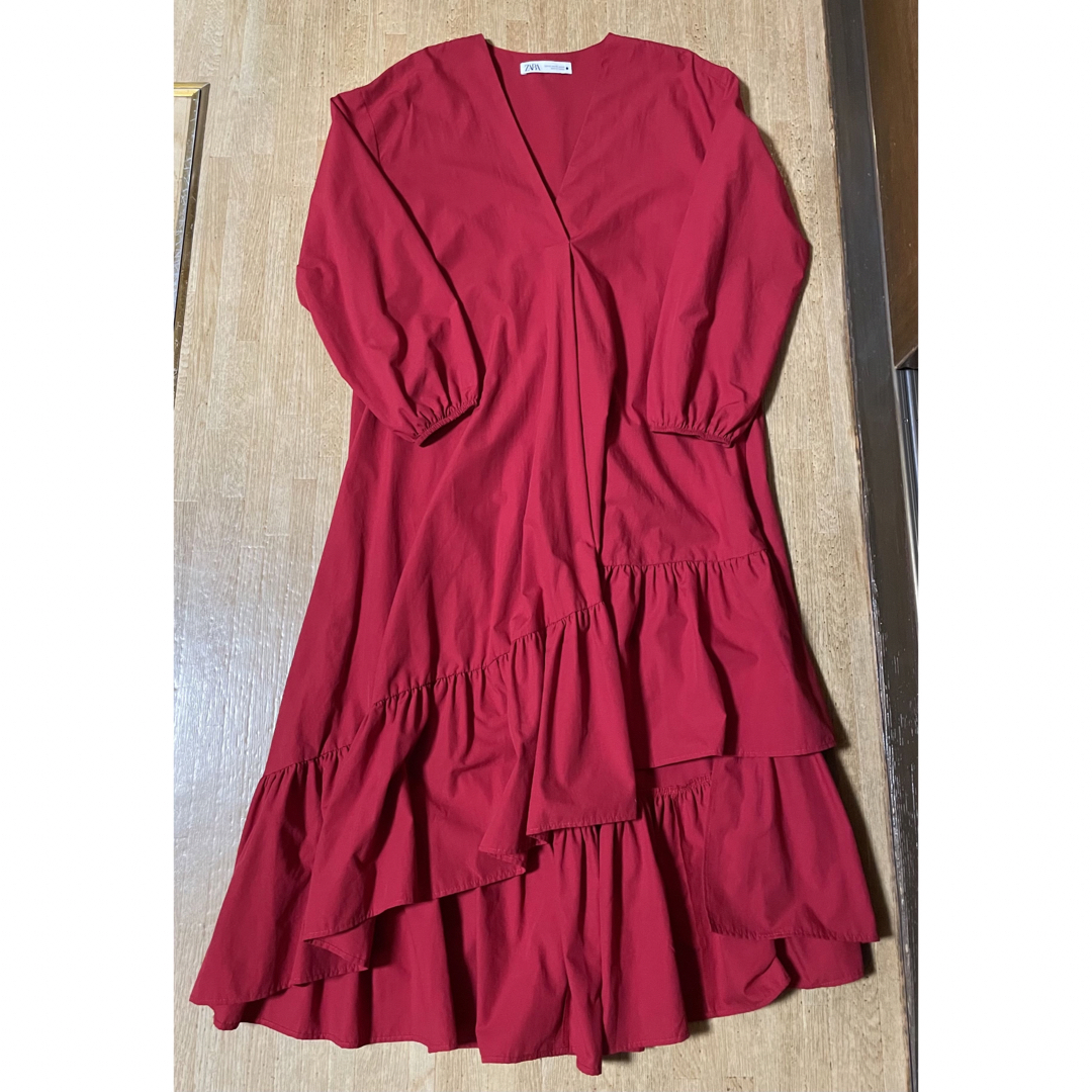 新品☆ZARA ザラ フリルアシンメトリーワンピース