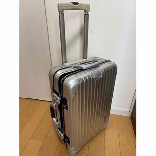 227Y 【廃盤】RIMOWA 2輪スーツケース 希少 鍵付き　ヴィンテージ