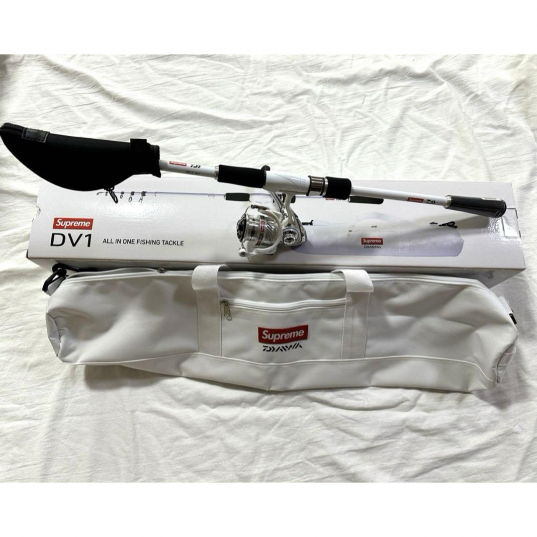 Supreme - Supreme Daiwa DV1 Fishing Rod and Reelの通販 by shop ...