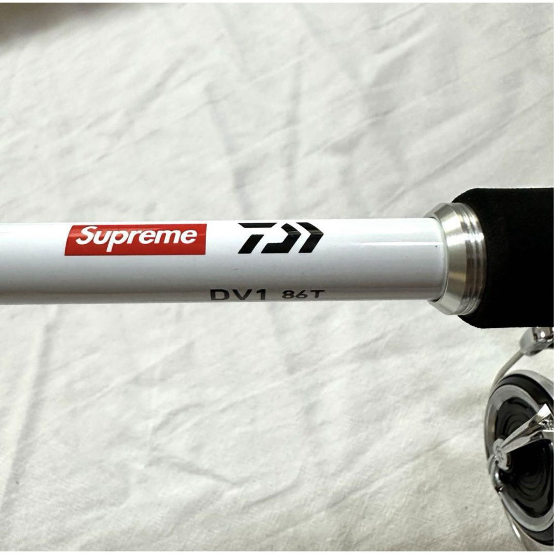 Supreme - Supreme Daiwa DV1 Fishing Rod and Reelの通販 by shop ...