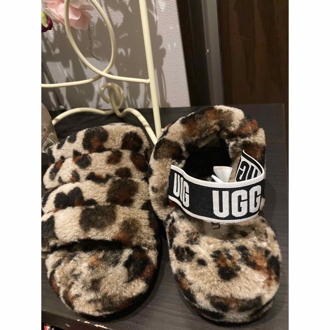 UGG - UGG ファー サンダルの通販 by 即購入歓迎⚠️ｺﾒﾝﾄはﾌﾟﾛﾌ必読後