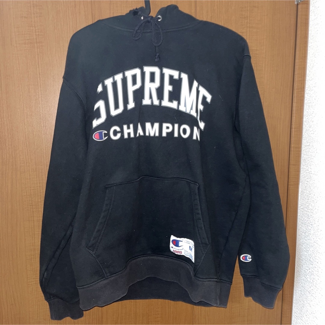 supreme champion パーカー