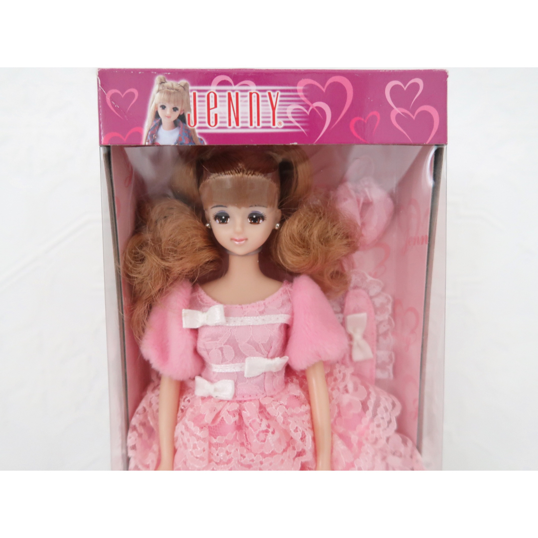 Takara Tomy(タカラトミー)のファッションコレクション ジェニー パーティー ピンクドレス ロリータ レア キッズ/ベビー/マタニティのおもちゃ(ぬいぐるみ/人形)の商品写真
