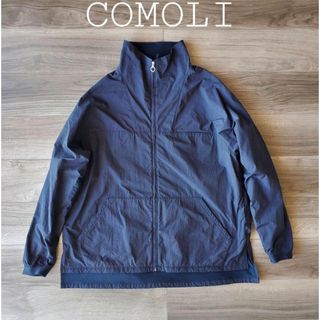 コモリ(COMOLI)のcomoli スティーブンアラン別注　製品染ナイロンアノラック　サイズ3(ナイロンジャケット)