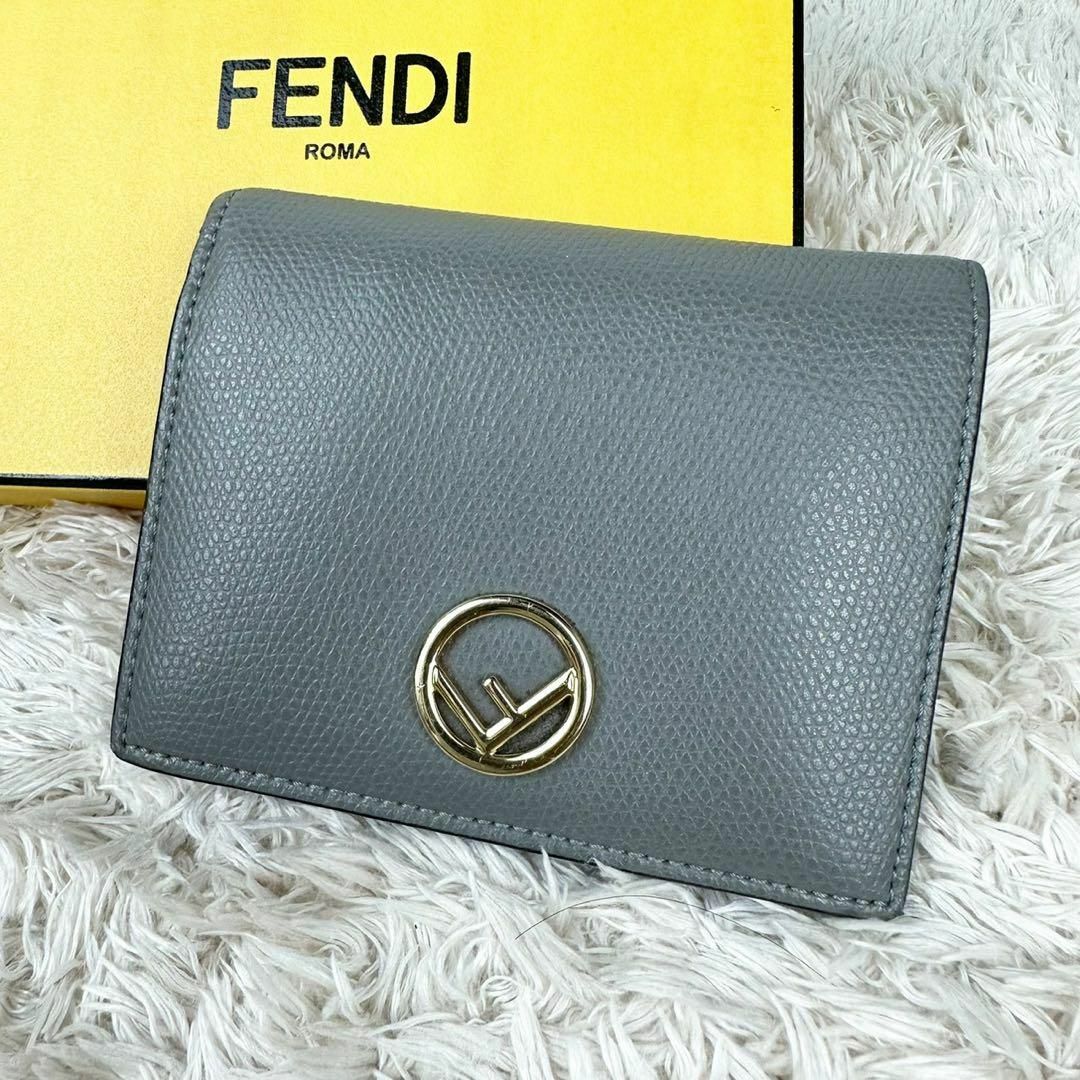 FENDI - 【美品】フェンディ 二つ折り財布 グレー ゴールドロゴ ...