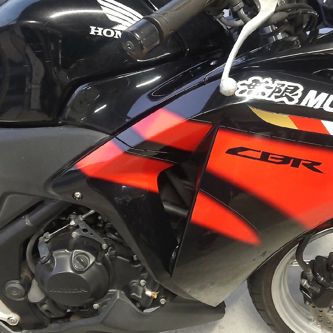 ホンダ CBR250R MC41 タイヤ新品 自賠責ほぼ2年