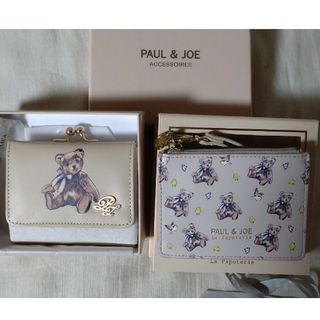 ポールアンドジョー(PAUL & JOE)の【新品♪完売】ポール＆ジョーアクセソワ『くま』財布とパスケース♬♪(名刺入れ/定期入れ)