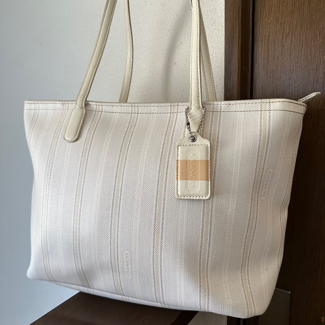COACH - COACH コーチ PVC トートバッグ